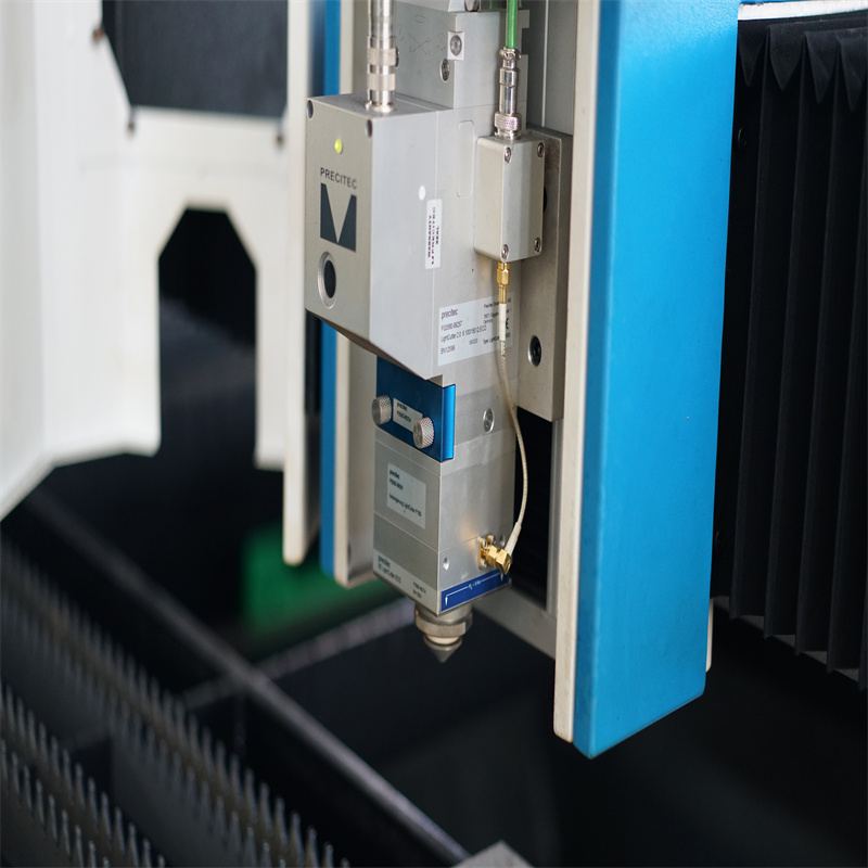 12kw vezellasersnijmachine voor 10 mm koolstofstaal