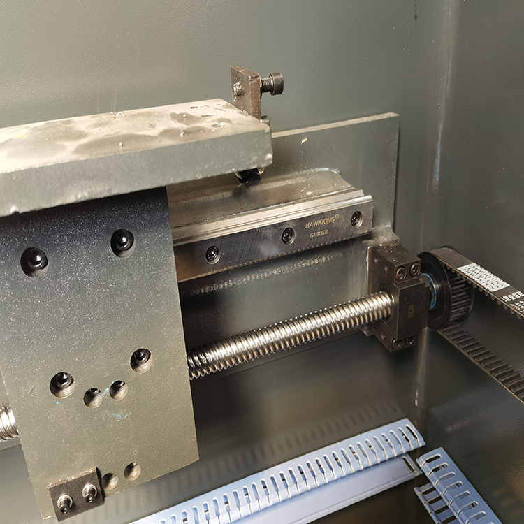 300t/4000 Hydraulic Press Brake Machine 300t/4000 hydraulische persremmachine