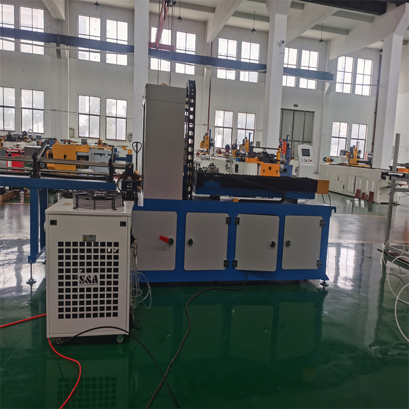 3015 Vezellasersnijmachine voor het Staal van het Koolstofblad van de Metaalbuis