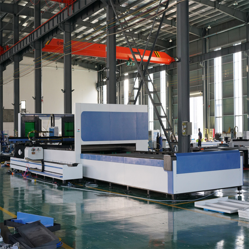 van de de Vezellaser van 500W 1500W 4Kw de Snijder van de het Bladmetaallaser 2000Watt 3kw