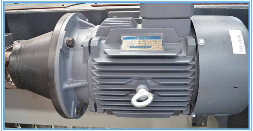 60t Q35-16 Hydraulic Ironworker Shearing Punching Bending And Notching Machine 60t Q35-16 Hydraulische Ijzerbewerker Scheren Ponsen Buigen En Inkepen Machine