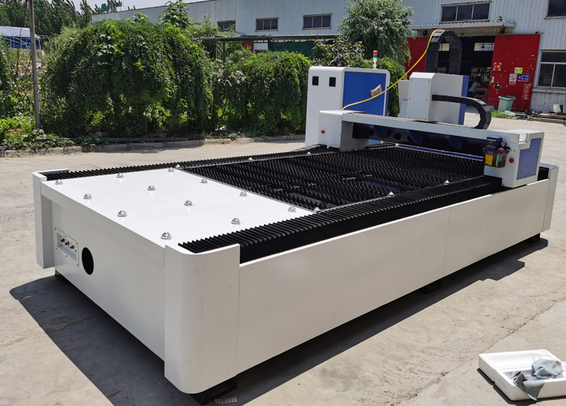 8mm 10mm Carbon Steel Laser Cutter 1530 4020 Cnc Fiber Laser Cutting Machine 8 mm 10 mm koolstofstaallasersnijder 1530 4020 Cnc-vezellasersnijmachine