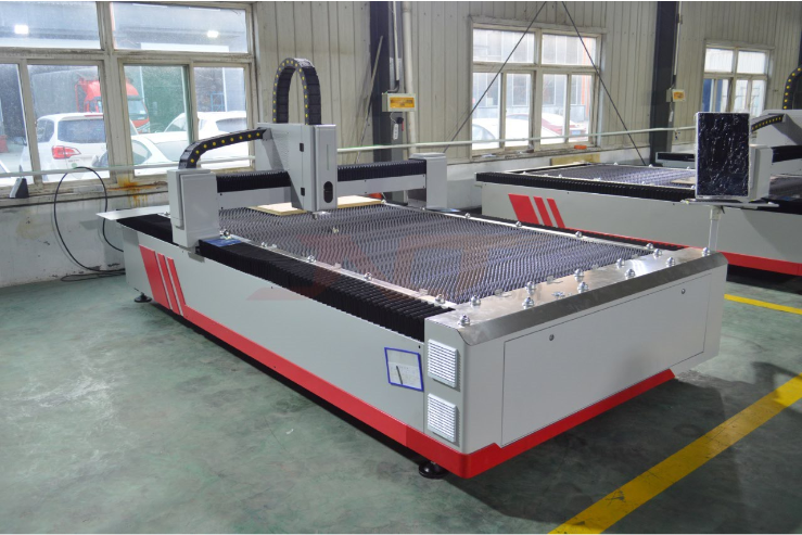 Cnc 2000w Fiber Laser Cutting Machine For Industrial Metal Sheet Cutting Cnc 2000w-de Snijmachine van de Vezellaser voor het Industriële Snijden van het Metaalblad