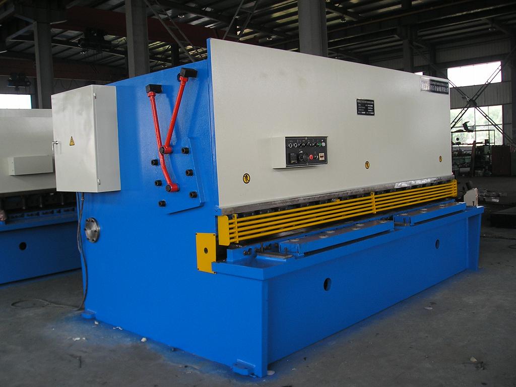 Cnc Hydraulic Metal Stainless Steel Aluminum Shearing Guillotine Cutting Shearing Machine Cnc hydraulische metalen roestvrij staal aluminium scheren Guillotine snijden knipmachine
