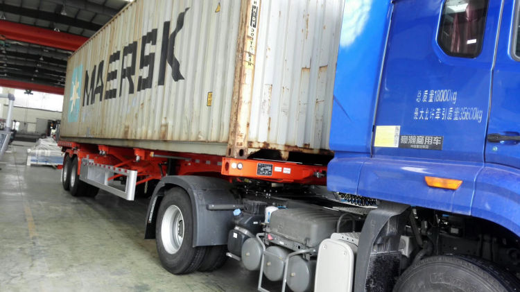 Cnc Nc Hydraulic Press Metal Guillotine Shear Machine For Carbon Stainless Steel Sheet Cnc Nc de Machine van de de Guillotinescheerbeurt van het Hydraulische Persmetaal voor het Blad van het Koolstofroestvrije staal