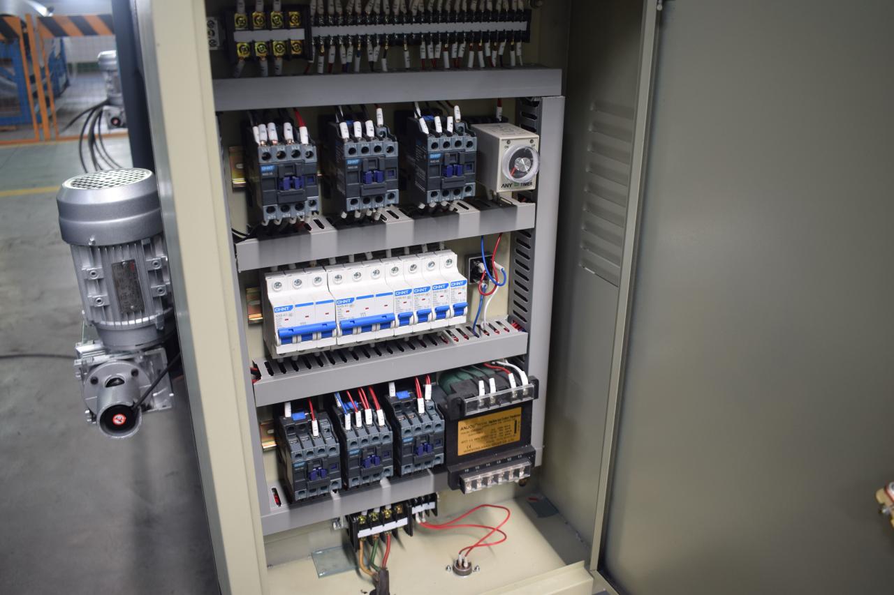 Cnc plaatwerk schaarmachine stalen plaat hydraulische schaarmachine