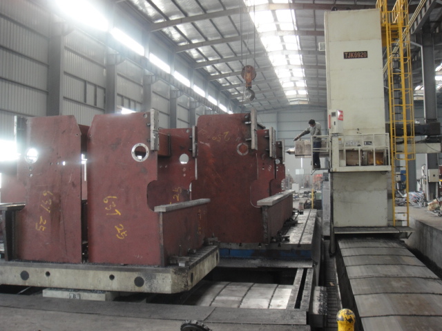 Da53t Cnc System Controller 125t4000 3+1 Axis Cnc Hydraulic Press Brake With Good Quality Da53t Cnc-systeemcontroller 125t4000 3 + 1 as Cnc hydraulische afkantpers met goede kwaliteit