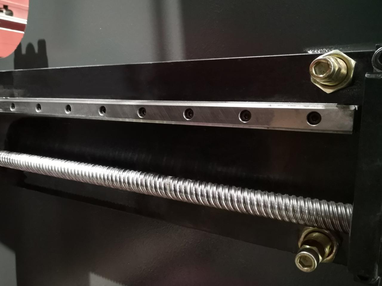 Delem Da66t 125 3+1 4+1 6+1 8+1 Cnc Hydraulic Press Brake For Metal Plate Bending Delem Da66t 125 3+1 4+1 6+1 8+1 Cnc Hydraulische Kantbank voor het buigen van metalen platen