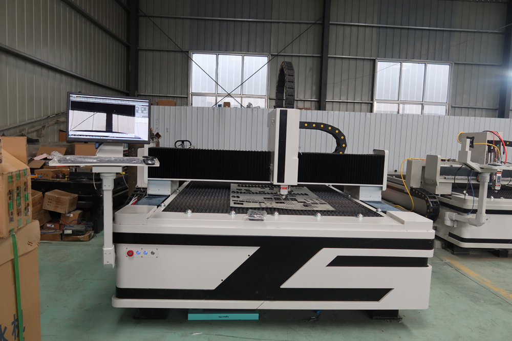 High Precision Fiber Laser Cutting Metal Stainless Steel Carbon 2000w Hoge precisie fiber lasersnijden metaal roestvrij staal koolstof 2000w