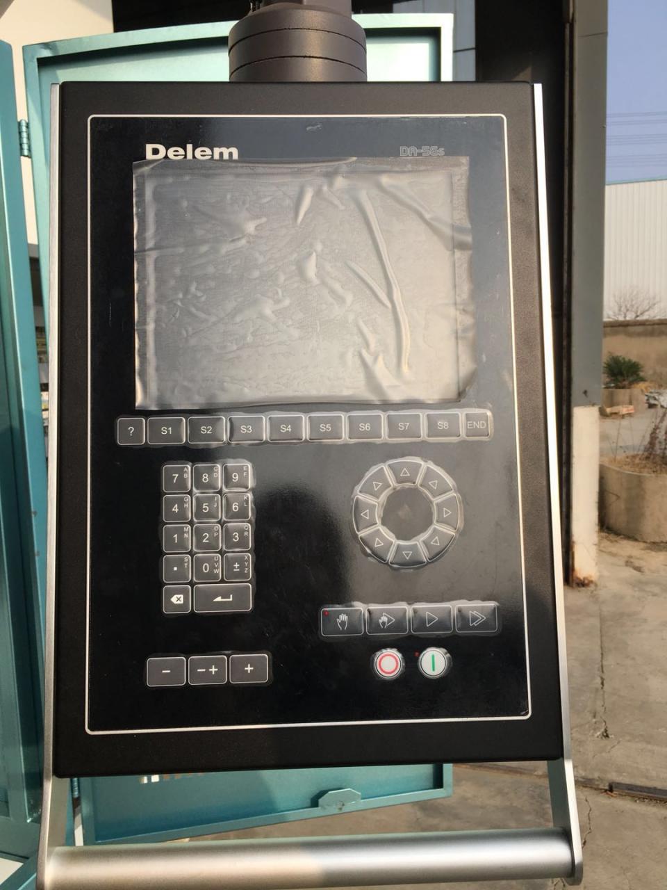 Hydraulic Stainless Steel Wc67y/k-300/6000 Mould Crowning Press Brake Hydraulische RVS Wc67y/k-300/6000 Mold Crowning Press Brake