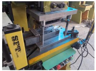 Mechanical Press Machine, 100 Ton Power Press Price Mechanische Persmachine, 100 Ton Power Press Prijs: