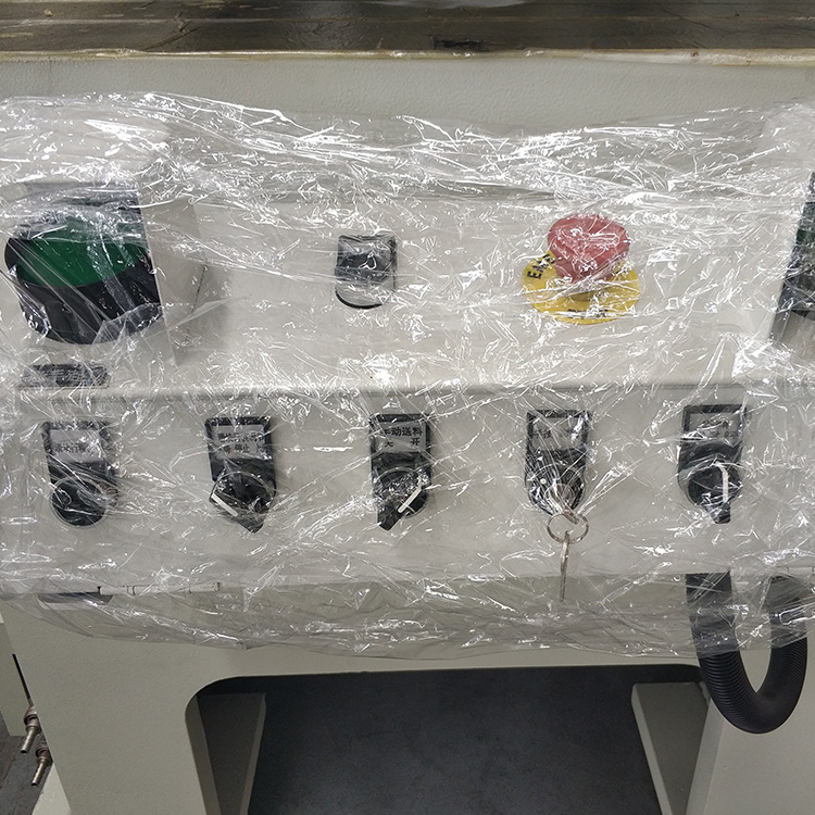 Pneumatic Friction Clutch High Performance Punch Press Machine Pneumatische wrijvingskoppeling Krachtige ponsmachine