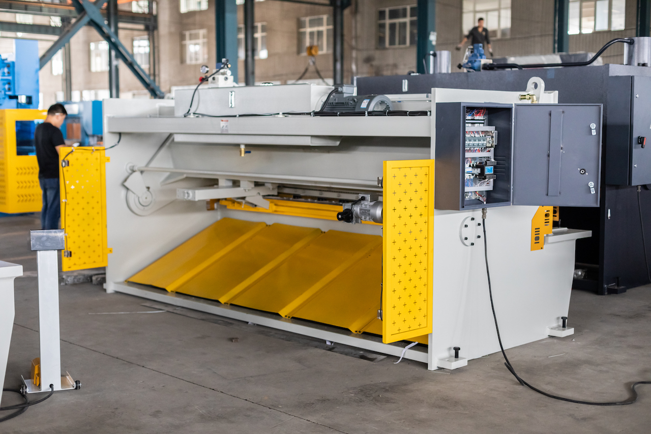 Qc11y 8x3200 plaatwerk schaarmachine stalen plaat hydraulische schaarmachine