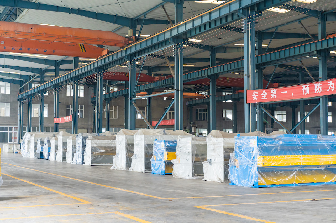 Qc11y 8x3200 Sheet Metal Shearing Machine Steel Plate Hydraulic Shearing Machine Qc11y 8x3200 plaatwerk schaarmachine stalen plaat hydraulische schaarmachine