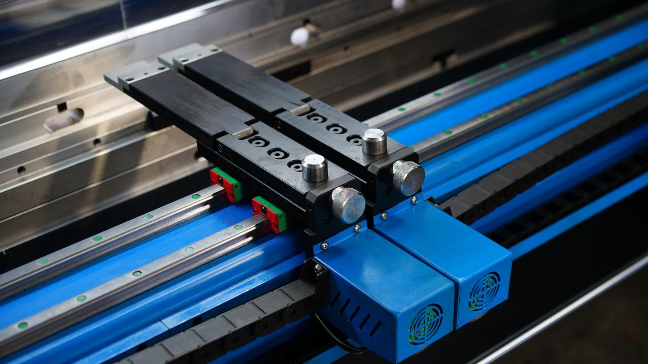 Wc67k-400T Cnc Plc Handmatige plaatbuigmachine Hydraulische Nc-persremmachine