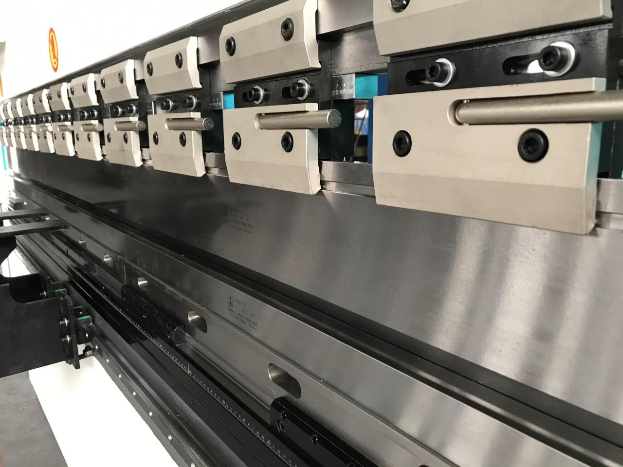 Wc67y-65/2500 OEM Hydraulische Kantbank Machine Staal Buigmachine