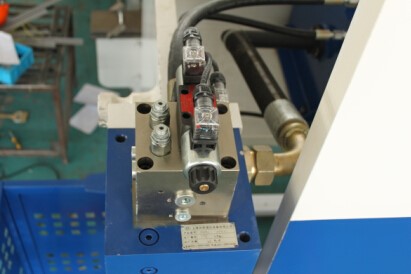 Wc67yk 80 100 160 200 Ton 3200mm E21 Nc Sheet Metal Oil Hydraulic Press Brake Price Wc67yk 80 100 160 200 Ton 3200mm E21 Nc Plaatwerk Olie Hydraulische Kantbank Prijs: