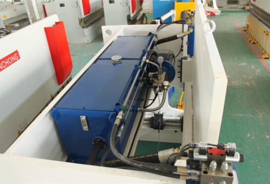 Wc67yk 80 100 160 200 Ton 3200mm E21 Nc Sheet Metal Oil Hydraulic Press Brake Price Wc67yk 80 100 160 200 Ton 3200mm E21 Nc Plaatwerk Olie Hydraulische Kantbank Prijs: